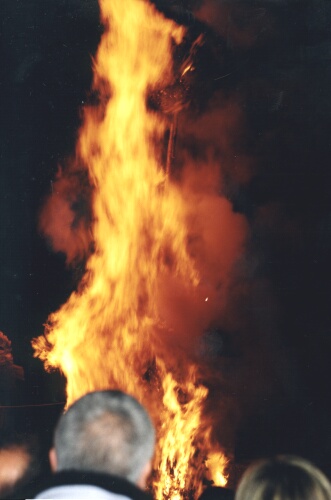 Moment en que es crema la capolla del "maio"